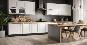 Co na ścianę w kuchni: pomysły i inspiracje zamiast tradycyjnych płytek