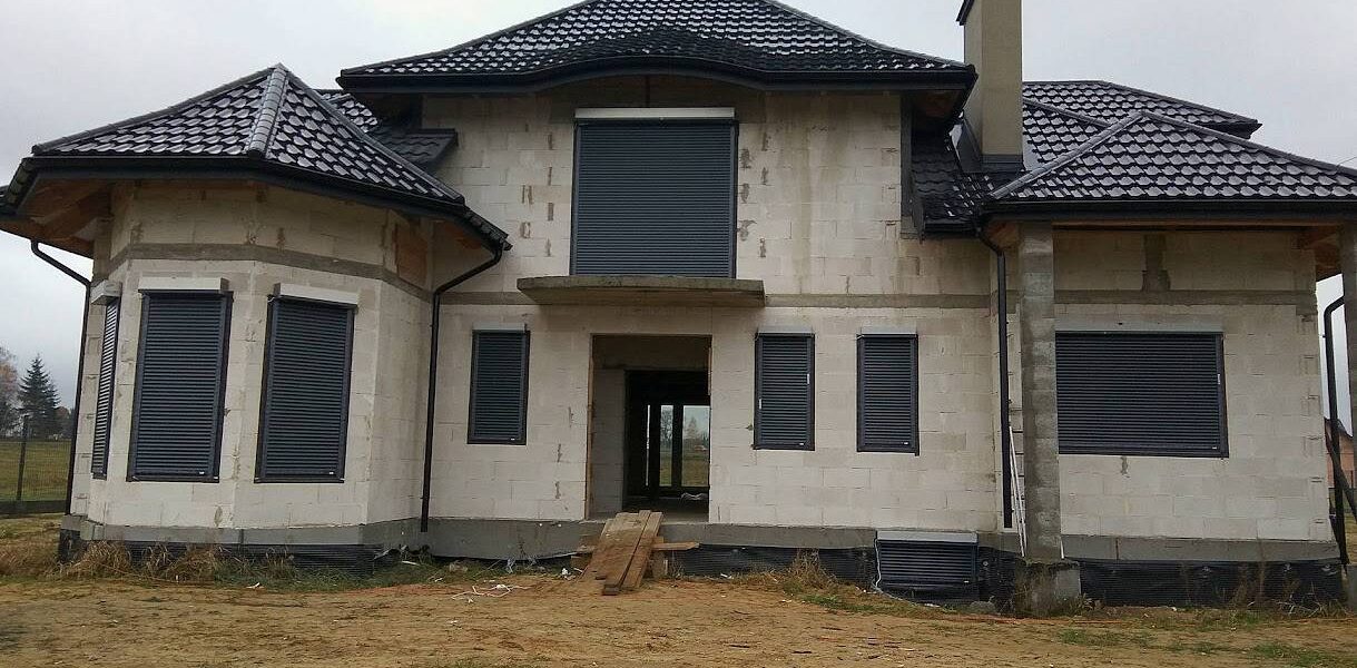 DopasujRolety.pl – rolety i bramy na wymiar