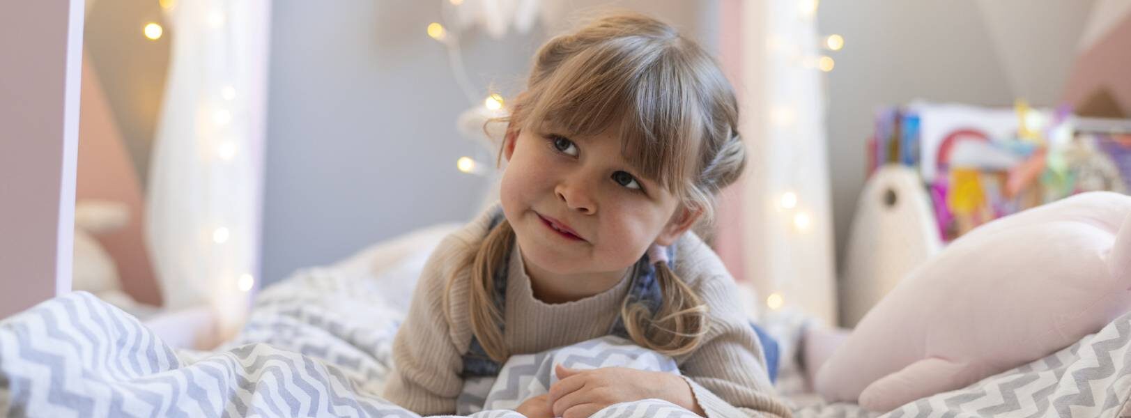 Czy łóżko piętrowe niskie jest bezpieczne dla dzieci?