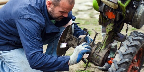Wybierz glebogryzarkę idealną dla Twojego projektu! Zobacz, na co zwrócić uwagę przed zakupem