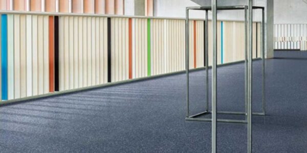 Wybór wykładzin PCV – praktyczne rozwiązanie dla każdej przestrzeni