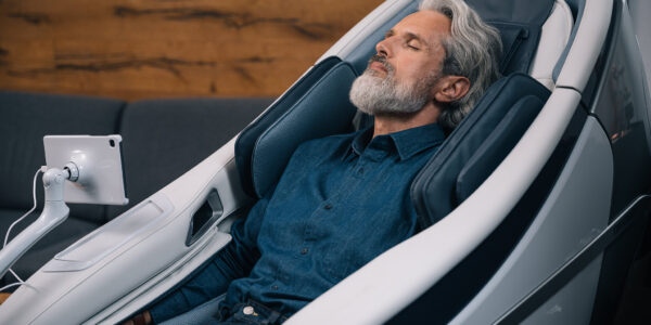 Fotel masujący jako uniwersalny element wyposażenia wnętrz