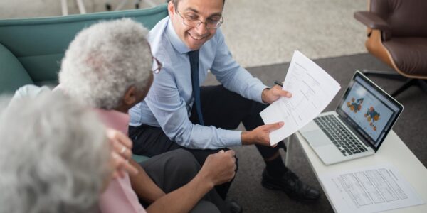 Doradztwo w kupnie inwestycji: jak bezpiecznie zbudować dochód pasywny 6–8% netto