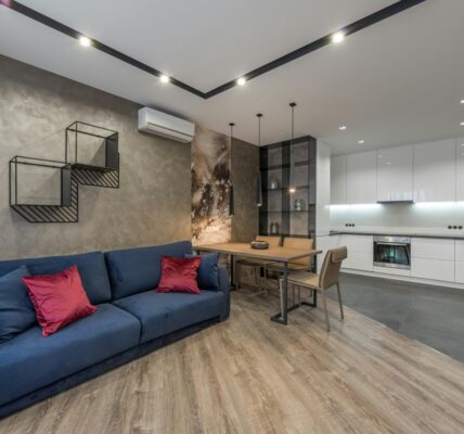 Surowo, ale stylowo – dlaczego kochamy industrialne akcenty?